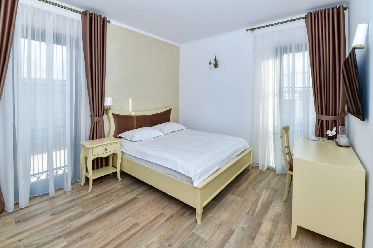Pensiunea Ww Focşani Exteriér fotografie